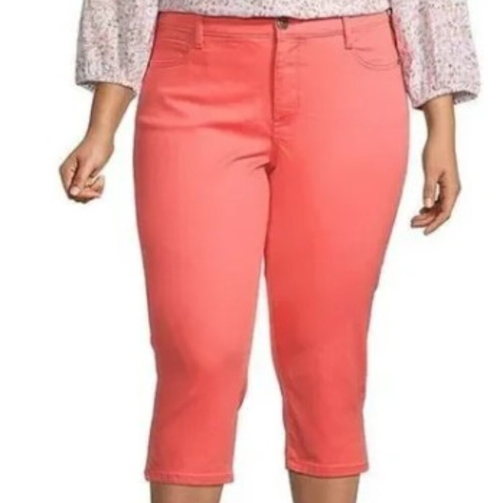 💥NWOT St Johns Bay Capri Stretch Cropped Pants Peach or Melon color  W33xL18.5